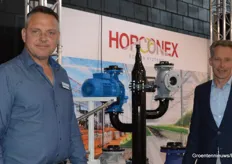 Horconex focused on heating and screening at HortiContact. On the photo: Hans Nieuwstraten and Vincent Kuijvenhoven.